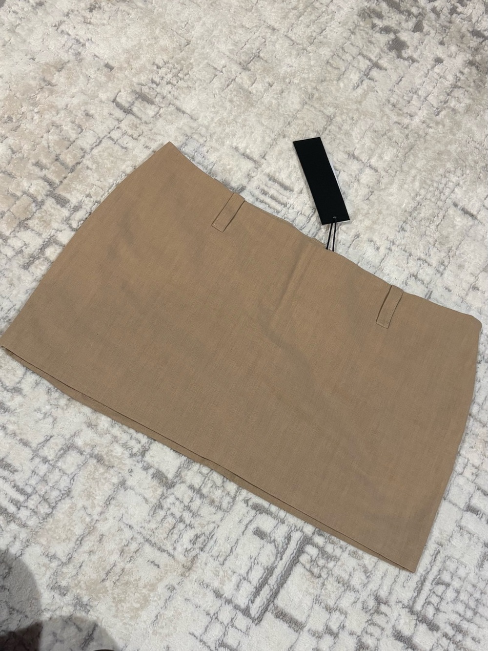 NWT Lioness Cotton Tan Mini Skirt — Sleek High-Waist Design